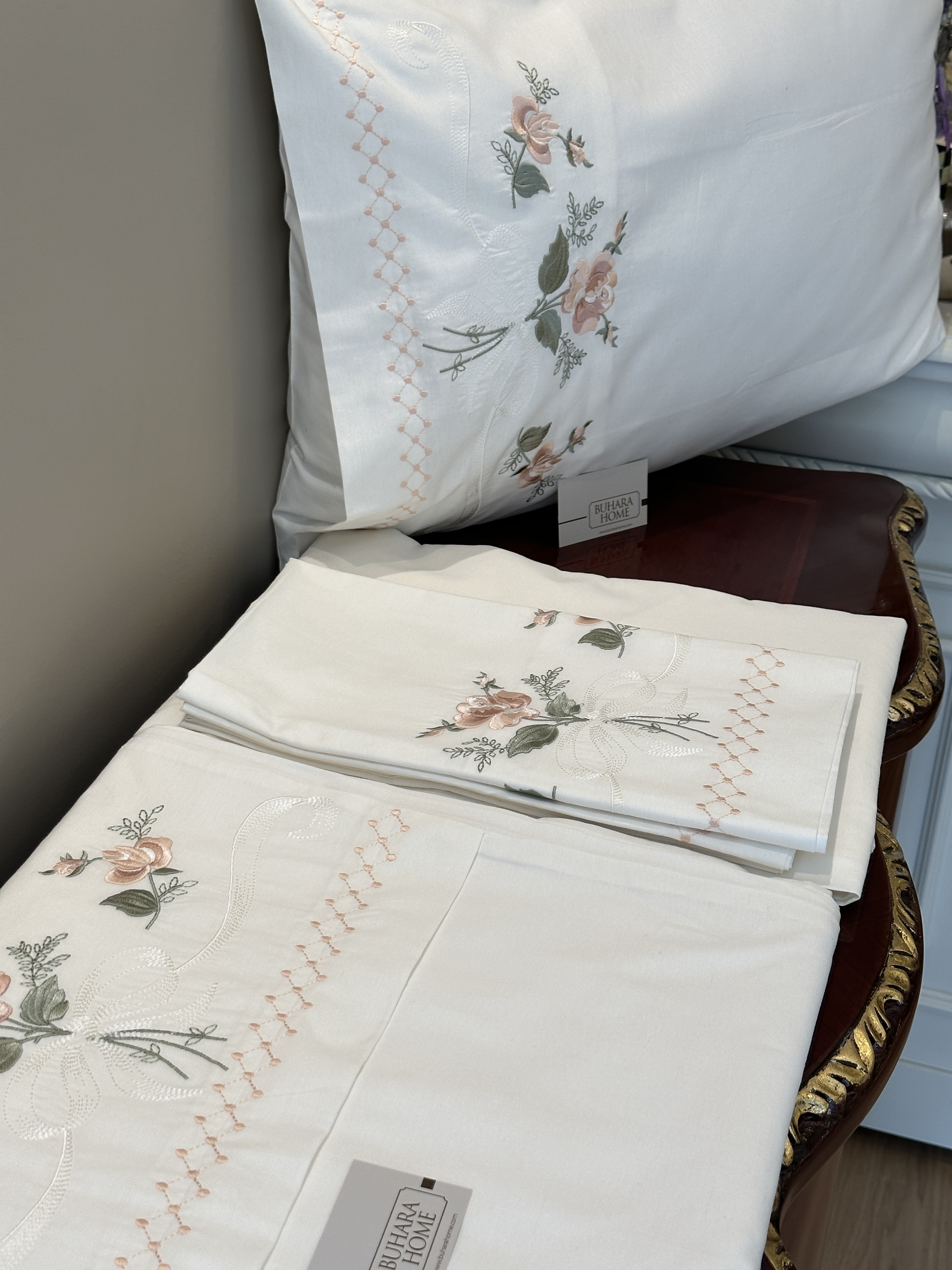 Pembe Gül Çift Kişilik Nevresim Takımı